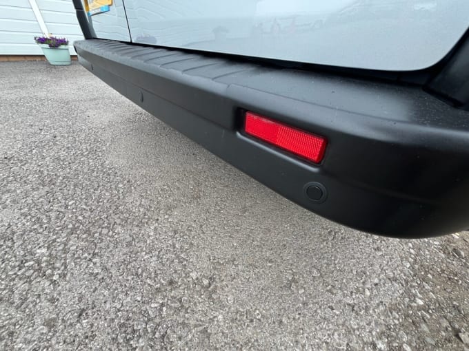 2025 Renault Trafic