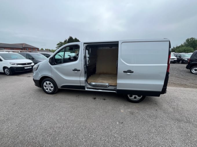 2025 Renault Trafic