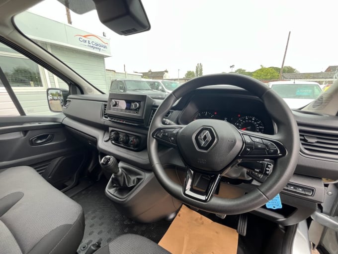 2025 Renault Trafic