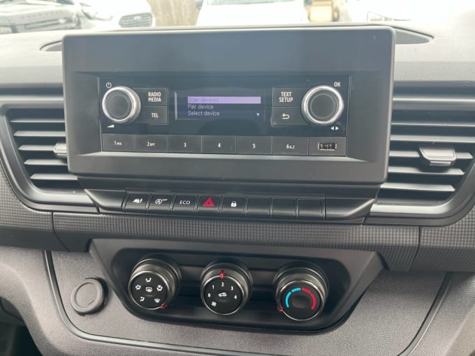2025 Renault Trafic
