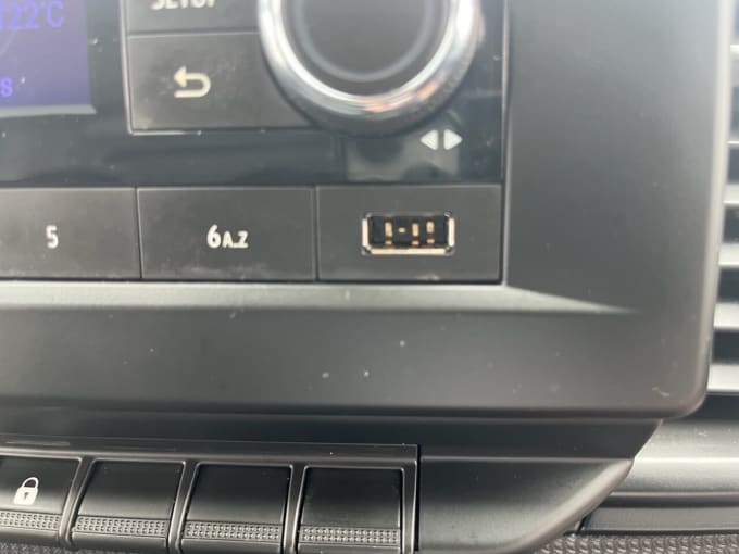 2025 Renault Trafic