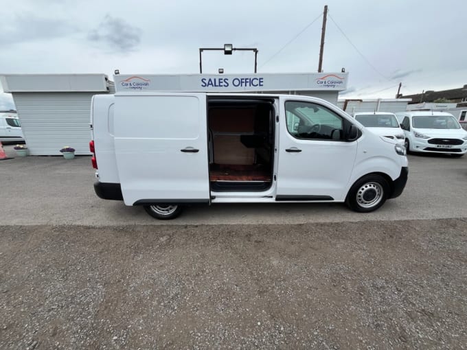 2025 Vauxhall Vivaro