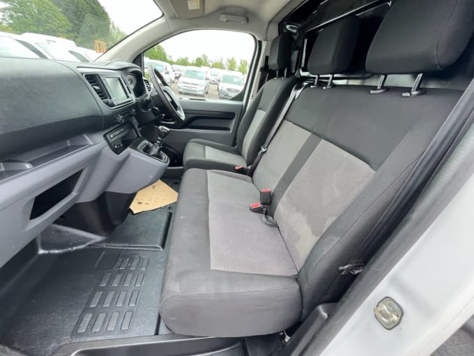 2025 Vauxhall Vivaro