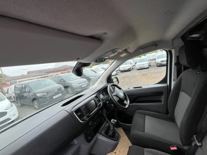 2025 Vauxhall Vivaro