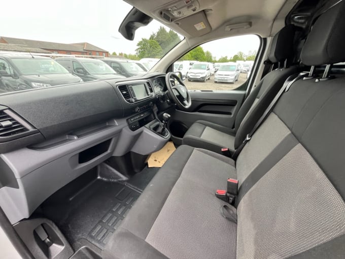 2025 Vauxhall Vivaro