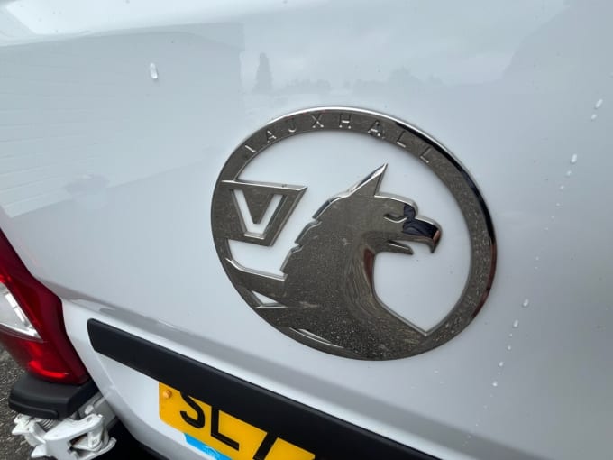 2025 Vauxhall Movano
