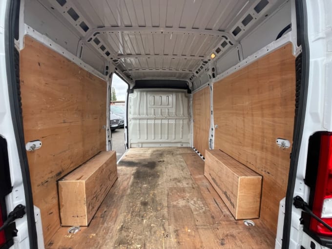 2025 Vauxhall Movano