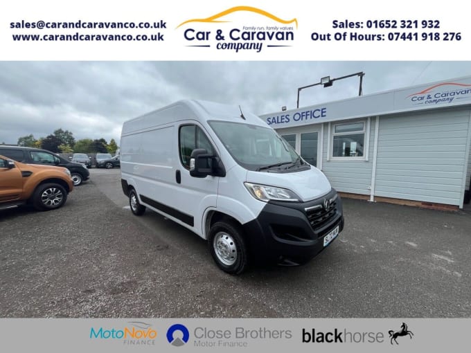 2025 Vauxhall Movano
