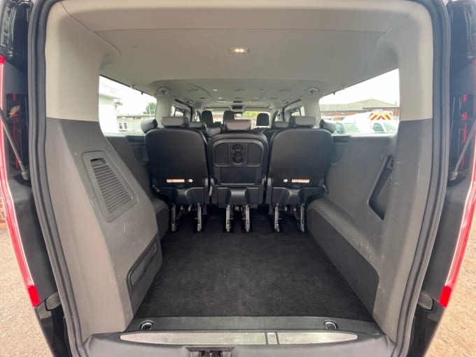 2025 Ford Tourneo Custom