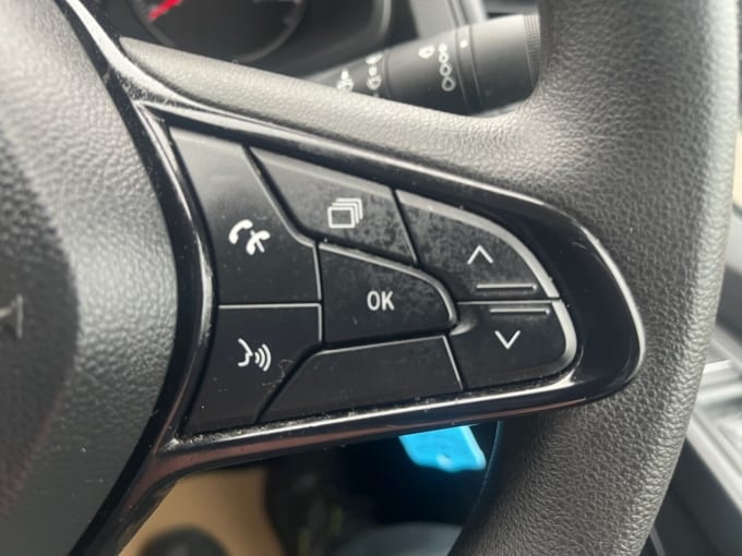 2025 Renault Trafic
