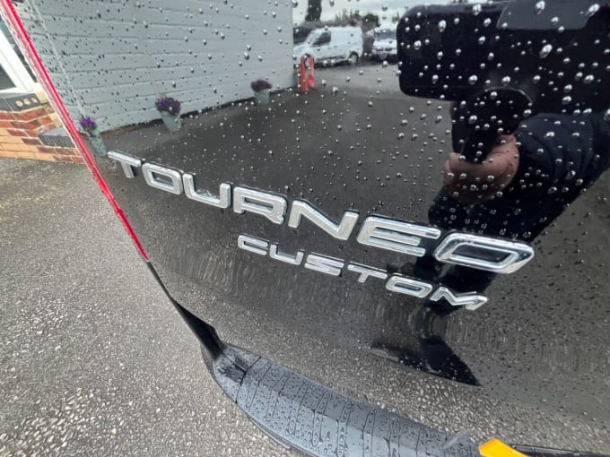 2025 Ford Tourneo Custom