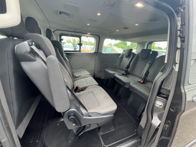 2025 Ford Tourneo Custom