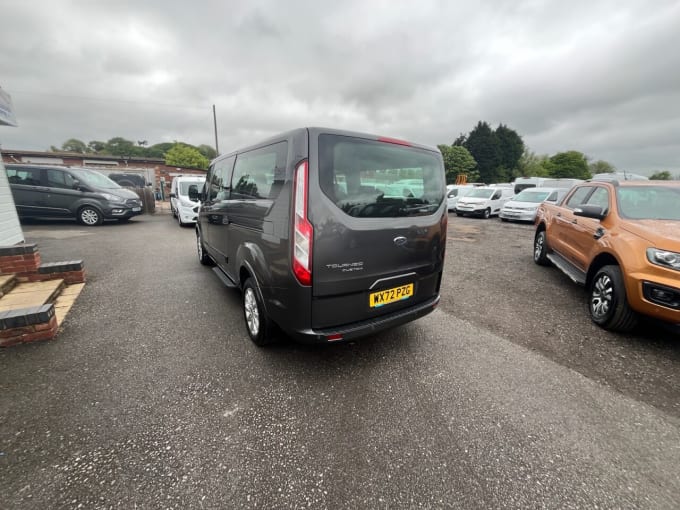 2025 Ford Tourneo Custom