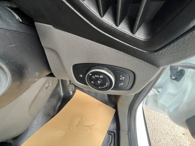 2025 Ford Transit Connect