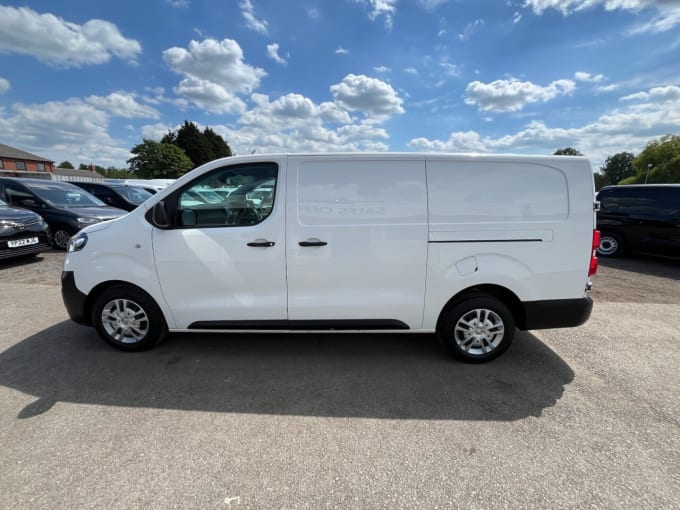 2025 Vauxhall Vivaro