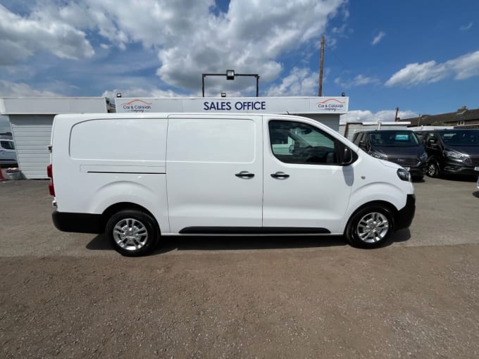 2025 Vauxhall Vivaro
