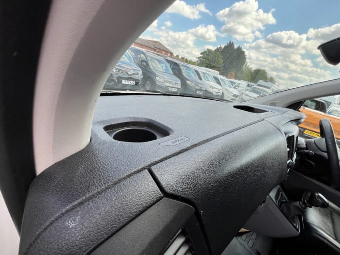 2025 Vauxhall Vivaro