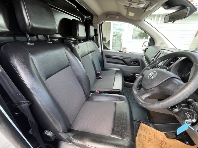 2025 Vauxhall Vivaro