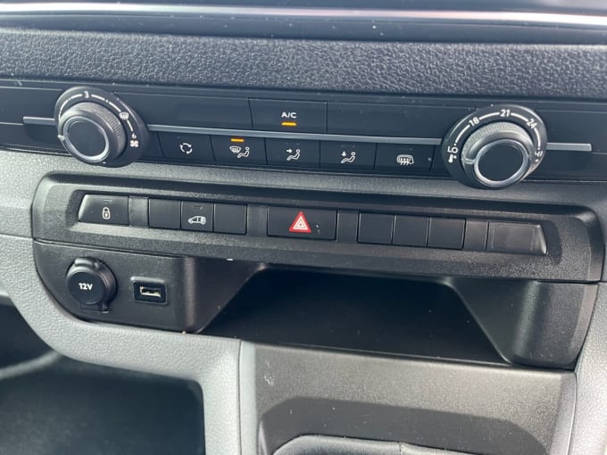 2025 Vauxhall Vivaro