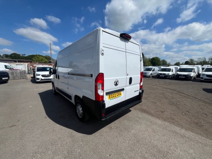 2025 Vauxhall Movano
