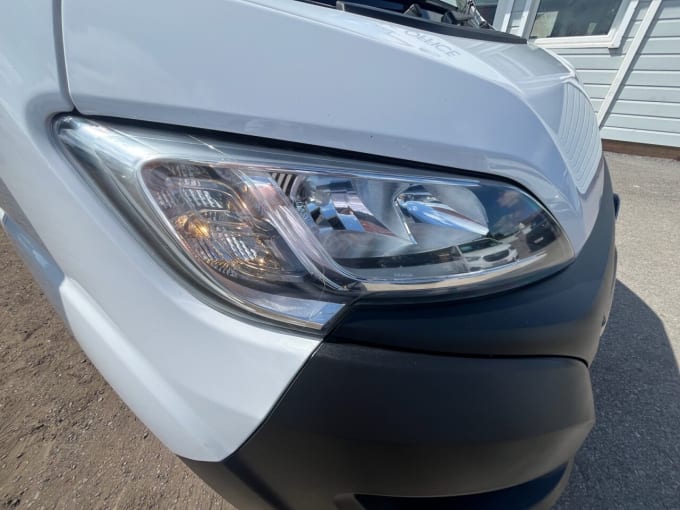 2025 Vauxhall Movano