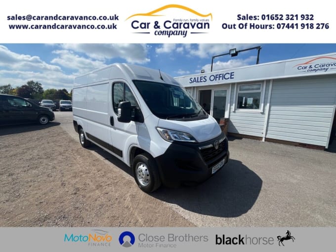 2025 Vauxhall Movano