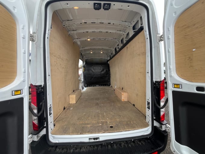 2025 Ford Transit