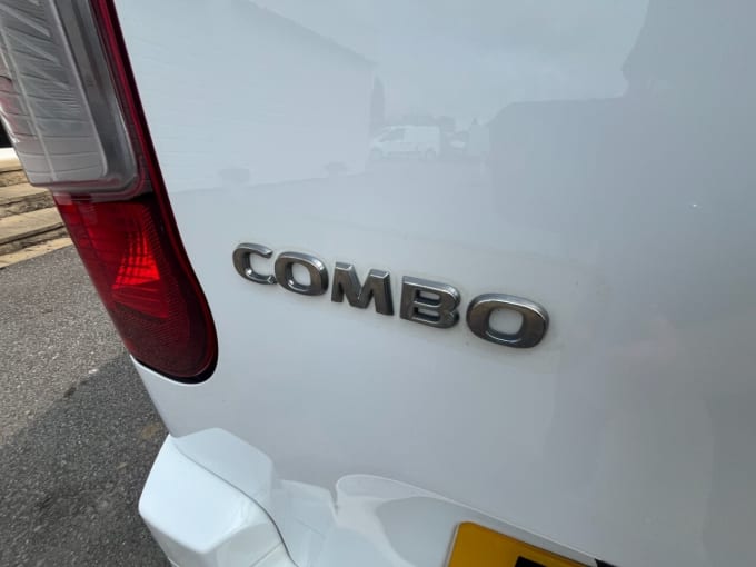 2025 Vauxhall Combo