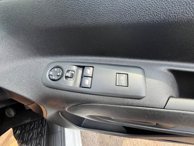 2025 Vauxhall Combo