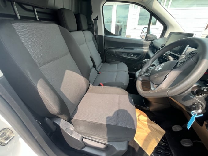 2025 Vauxhall Combo