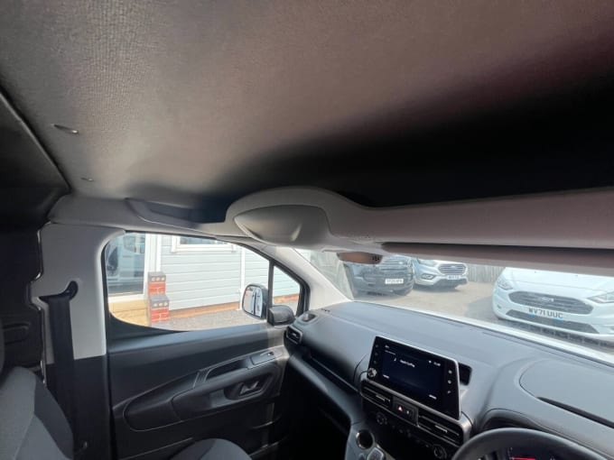 2025 Vauxhall Combo