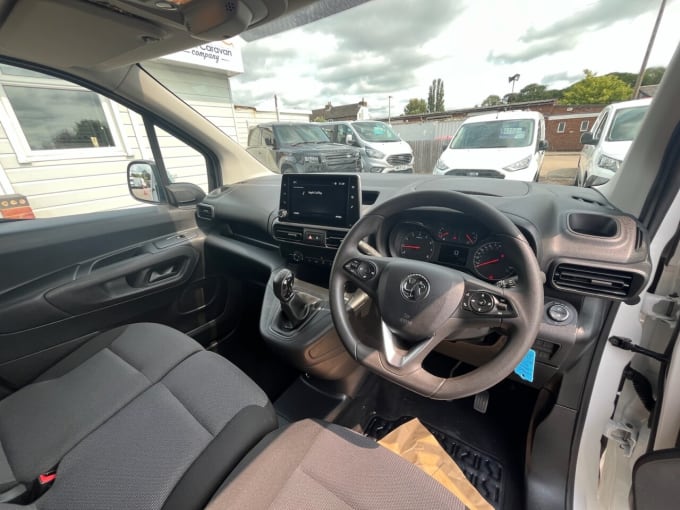 2025 Vauxhall Combo