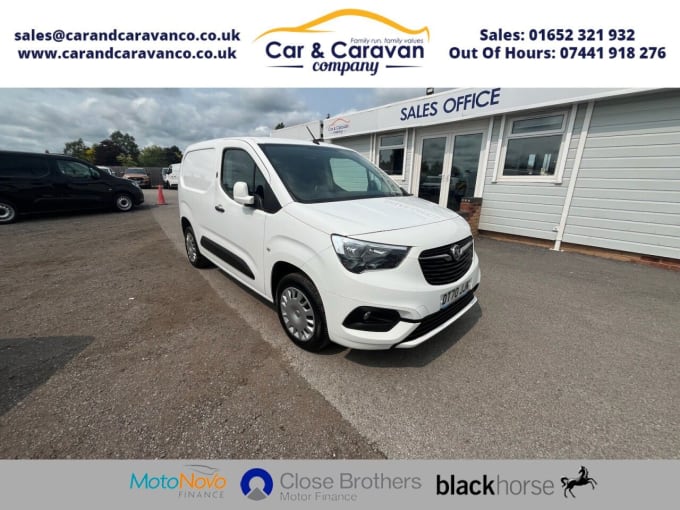 2025 Vauxhall Combo
