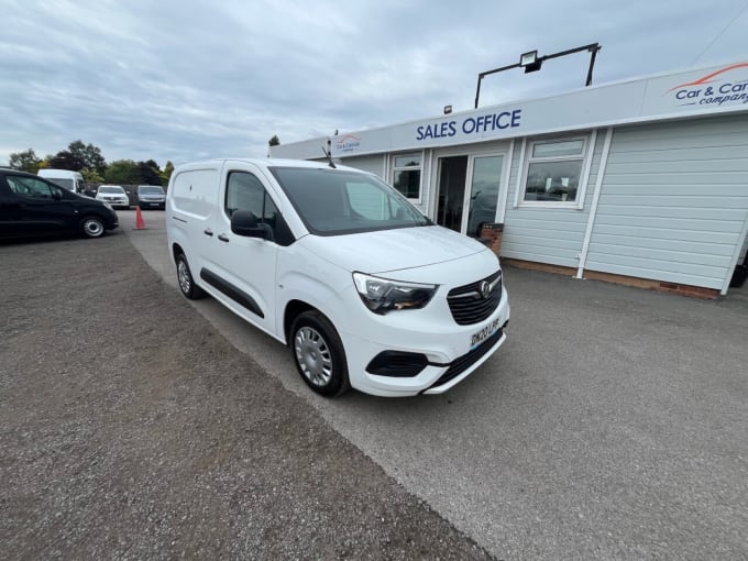 2025 Vauxhall Combo