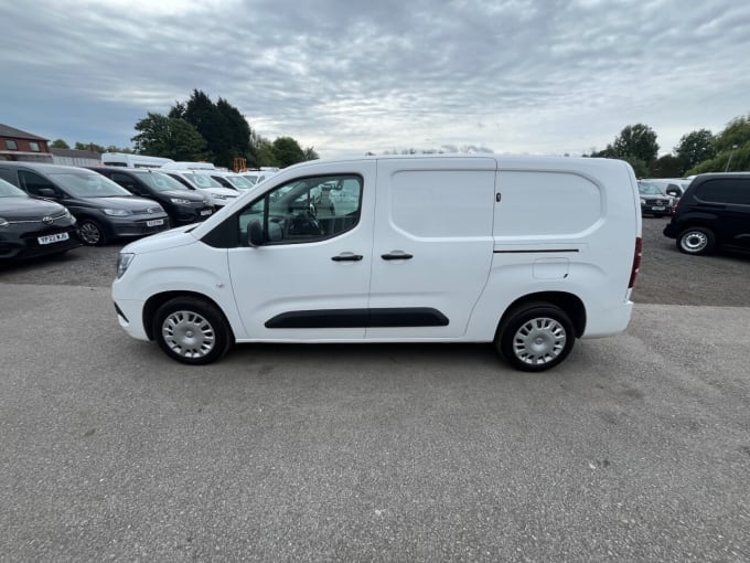 2025 Vauxhall Combo