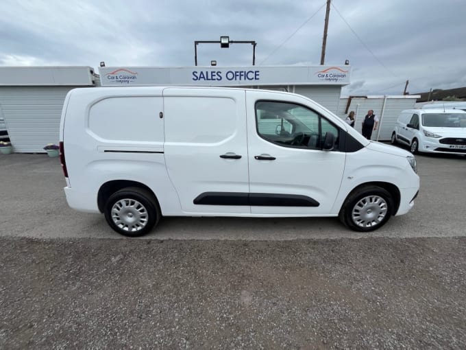2025 Vauxhall Combo