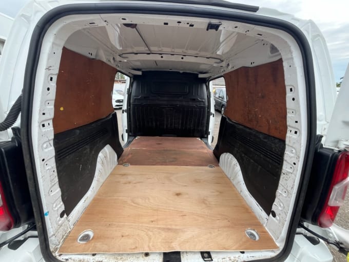 2025 Vauxhall Combo