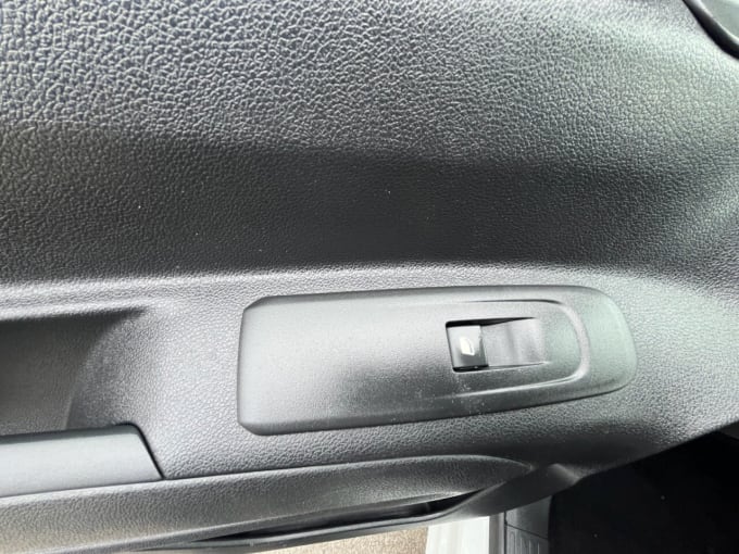 2025 Vauxhall Combo