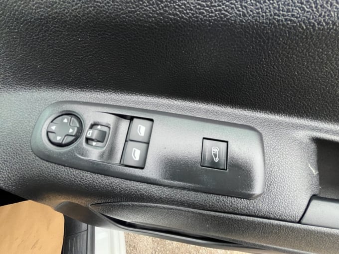 2025 Vauxhall Combo