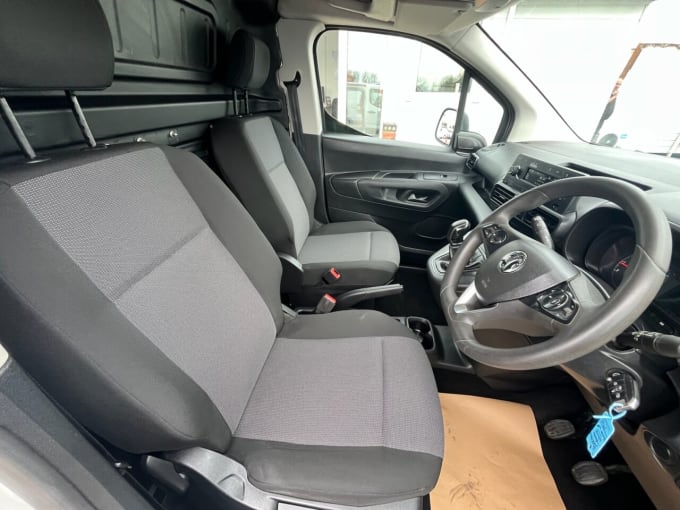 2025 Vauxhall Combo