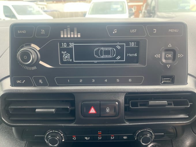 2025 Vauxhall Combo