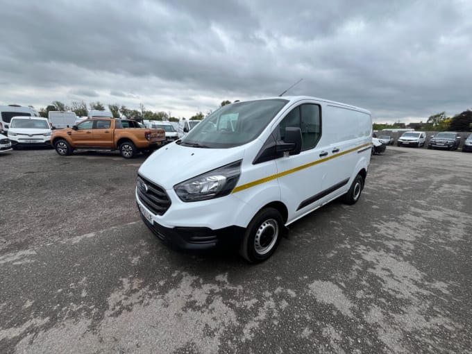 2025 Ford Transit Custom