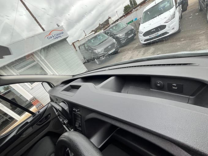 2025 Ford Transit Custom