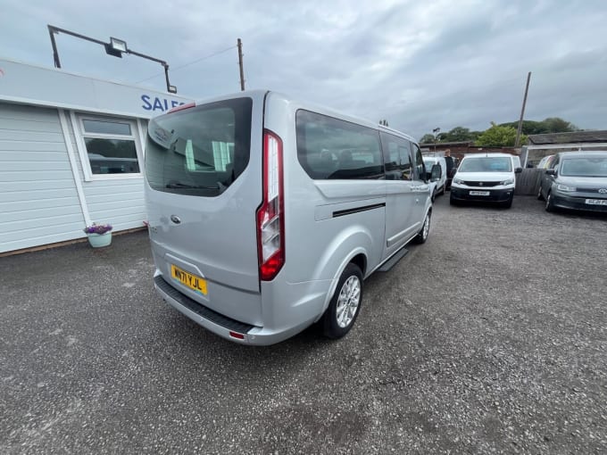 2025 Ford Tourneo Custom