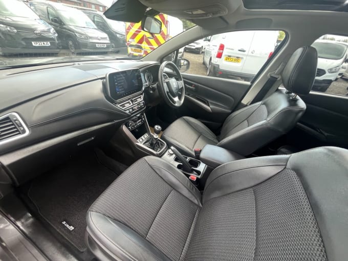 2025 Suzuki S-cross