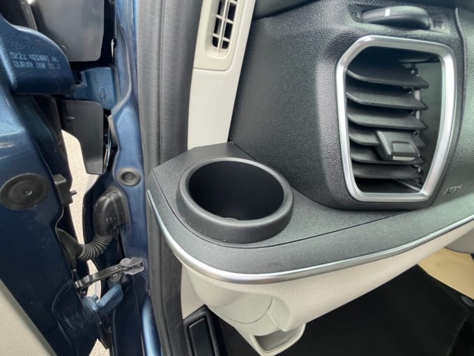 2025 Ford Tourneo Custom