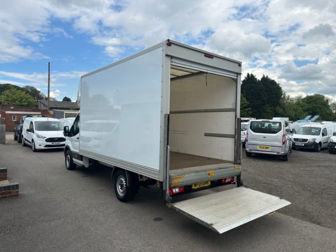 2025 Ford Transit