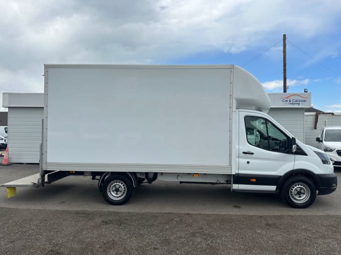 2025 Ford Transit