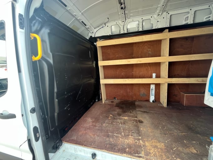2025 Ford Transit