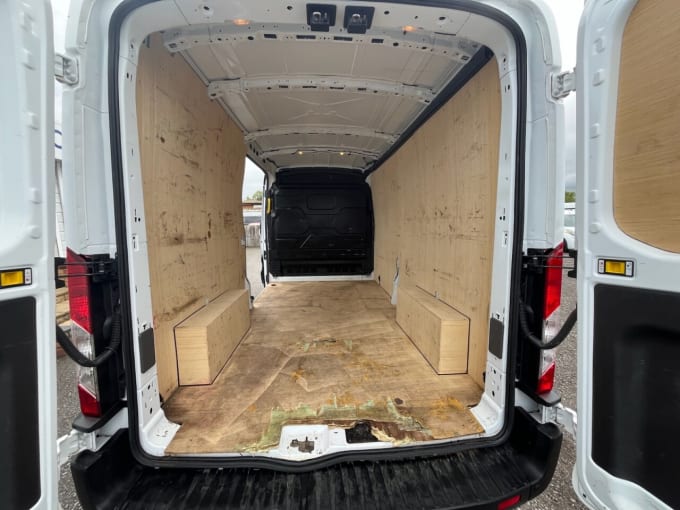 2025 Ford Transit